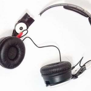 Lee más sobre el artículo Los mejores auriculares que no se estropeen