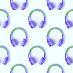Lee más sobre el artículo Cómo ordenar los auriculares: consejos prácticos