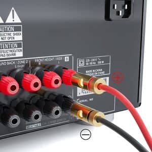Lee más sobre el artículo ¿Cómo conectar los cables de los altavoces de forma segura?